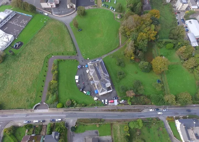 Upper East Wing In Richmond House 公寓 *